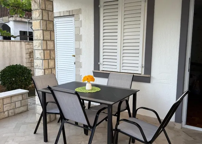 San Ray Apartament *