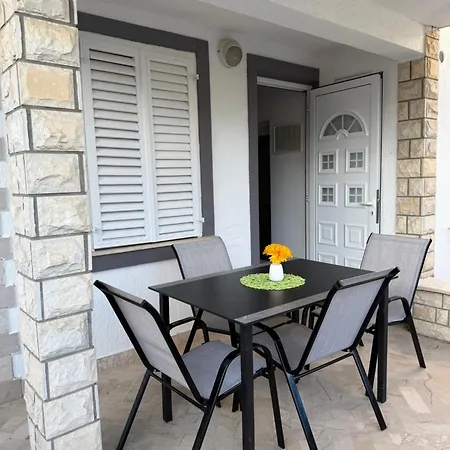 Appartement San Ray *